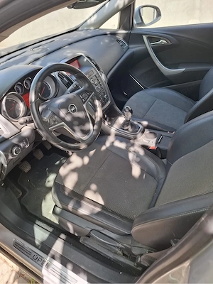 opel astra j