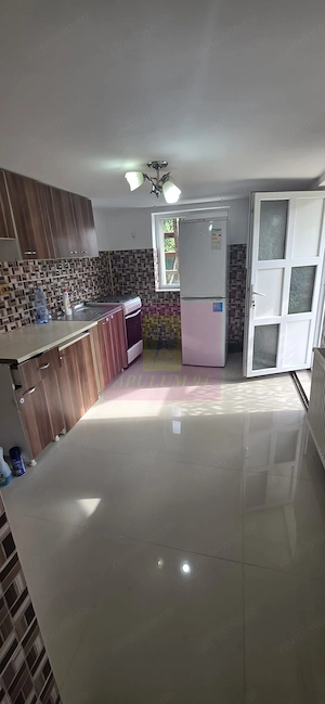 Casa cu 3 camere de vanzare in Campina - imagine 22
