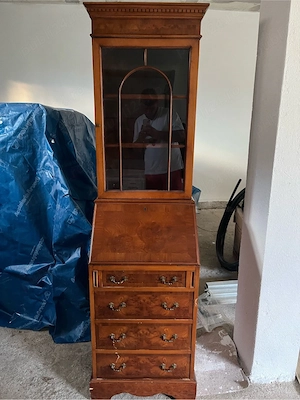 Secrétaire vintage din nuc, birou cu abattant + vitrină, mobilier clasic