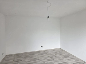 Vand casa cu mansarda in Comuna Suditi-Ialomita - imagine 3
