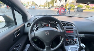 peugeot 5008 cutie automata  - imagine 1