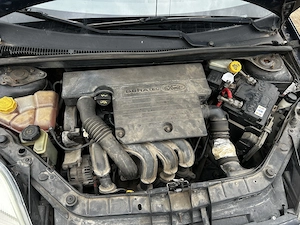 Ford Fiesta 1.3 benzină  - imagine 5