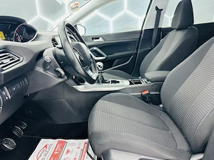Peugeot 308 - imagine 11