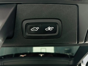 Volvo XC60 - imagine 18