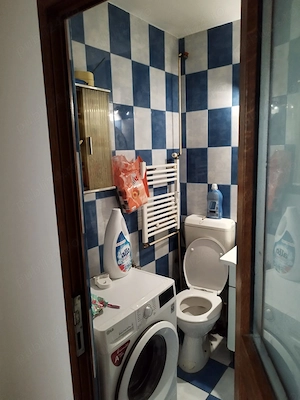 Caut coleg de apartament