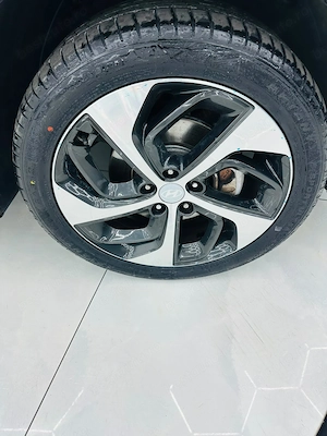 Hyundai Tucson - imagine 9