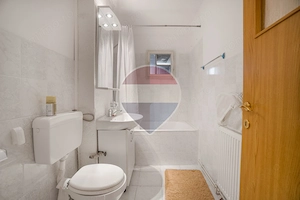 0% Comision | Apartament 3 camere decomandat | Zărnești | - imagine 9