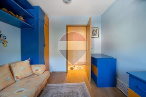 0% Comision | Apartament 3 camere decomandat | Zărnești | - imagine 6