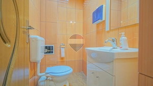 SPATIU 70 MP CU GRUP SANITAR SI BALCON | GREEN CENTER BRANDUSELOR-ITC - imagine 6