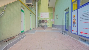 SPATIU 70 MP CU GRUP SANITAR SI BALCON | GREEN CENTER BRANDUSELOR-ITC - imagine 11