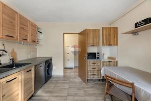 Apartament modern cu 2 camere de închiriat - Zona Centralǎ - imagine 4