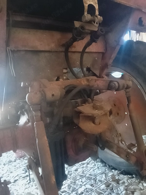 Schimb tractor U650 în stare perfectă de funcționare  - imagine 8