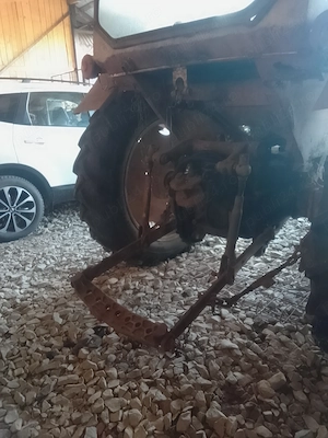 Schimb tractor U650 în stare perfectă de funcționare  - imagine 7