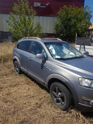 De vânzare chevrolet captiva motor 2,2 cutie manuală  - imagine 2