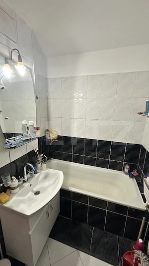 Apartament decomandat, etaj 1, complet mobilat și utilat – Călan - imagine 6