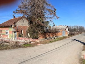 vând un teren intravilan în Sântion  - imagine 8