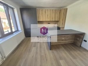 Vand casa in zona Blocului 800 - imagine 7