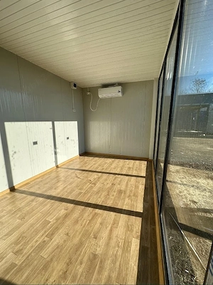 Vând containere modulare 