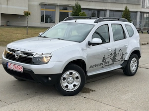 Dacia Duster   An 2011,1.6 Benzină 105Cp  Euro5  AC  4x4 Recent adusă Belgia