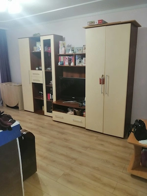 Vand schimb apartament 2 camere, parter - Micro 21 - imagine 4