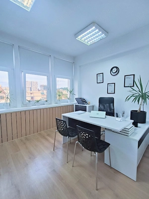 Cabinet de consultanță - Centrul Civic Brașov 