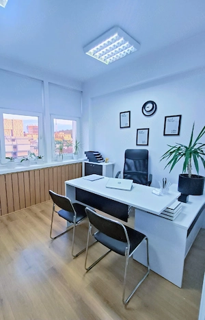 Cabinet de consultanță - Centrul Civic Brașov  - imagine 3