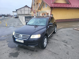 vw touareg a. 2005 motor 2.5 diesel pret 2300 euro - imagine 3