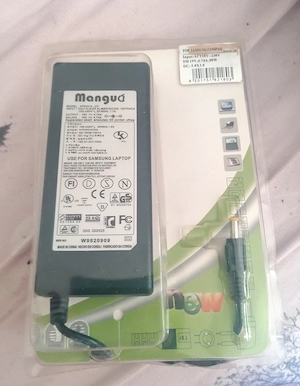 Incarcator de laptop Samsung compaq Acer NOU 19 V 90W
