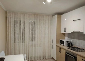central in VASLUI ofer chirie un apartament cu 2 camere - imagine 8