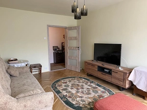 ap 3 camere viteazu ET 1 balcon mare