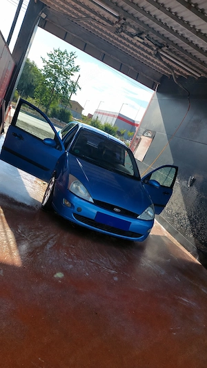 Ford-Focus 1.8 Diesel - imagine 2