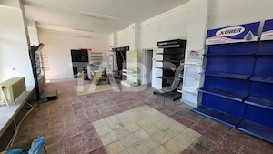 Spatiu comercial de vanzare in Cugir zona Primariei - imagine 2