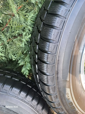 Set anvelope cu genți Al 245/70R16 - imagine 3