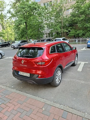 Proprietar vând Renault kadjar Bose XMode Automat  - imagine 2