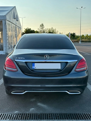 Mercedes-Benz C300h BLUETEC Hybrid (2016) - imagine 4