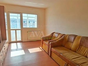Apartament 3 camere decomandat, zona Narcisa - imagine 4