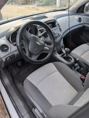 Chevrolet Cruze 2.0 diesel, 125 CP. - imagine 4