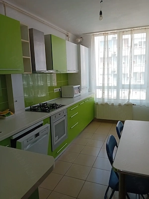 Inchiriez apartament 2 camere