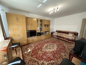 Apartament 2 camere , 52 mp, zona Pelendava  - imagine 2