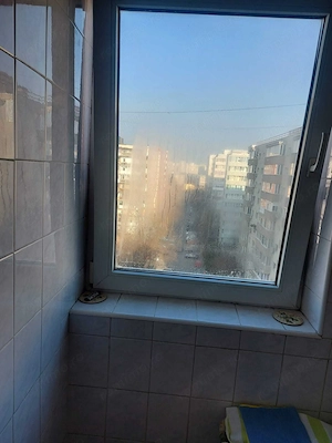 Ofer spre chirie garsoniera in Bucuresti Sec. 3 - termen lung - imagine 9