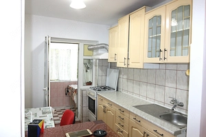 Inchiriez garsoniera si apartament 2 camere- mobilate si utilate - imagine 10
