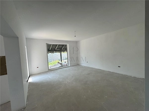 GIROC - DUPLEX PE PARTER - 4 CAMERE - TEREN 300MP - imagine 2