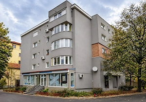Vand apartament 2 camere in centru civic Brasov 52 mp2 - imagine 10
