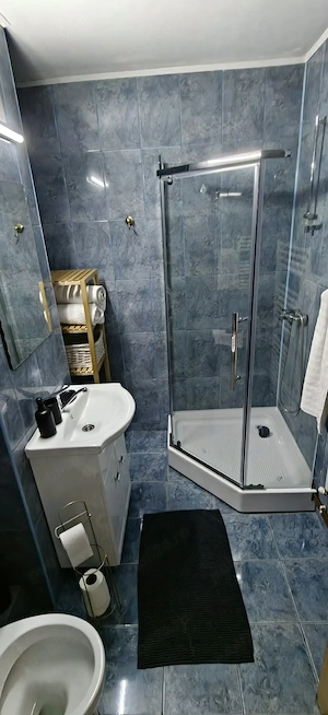Inchiere apartament 2 camere - imagine 5