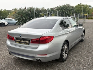 Bmw 530i xDrive 252cp - imagine 13