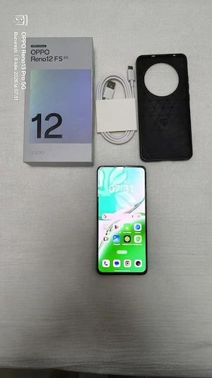 Se vinde Oppo Reno12 FS, 12GB RAM, 512GB, 5G