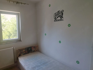 De vânzare apartament cu 3 camere mobilat și utilat  - imagine 9