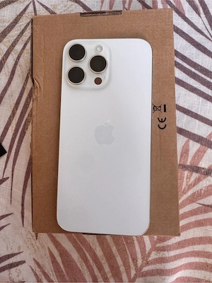 Iphone 16 Pro Max , 1 Tb spatiu de stocare , White premium