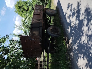 Vând tractor U650  M cu remorca  - imagine 2