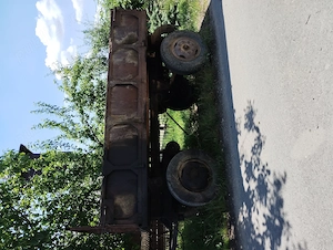 Vând tractor U650  M cu remorca  - imagine 4
